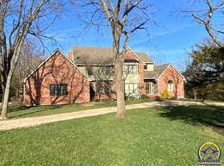 5643 SW Mission Ave, Topeka, KS 66610