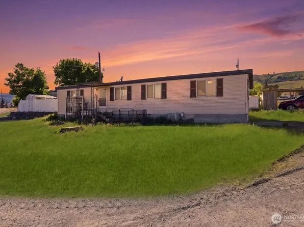 44900 SR 174 N #16, Grand Coulee, WA 99133