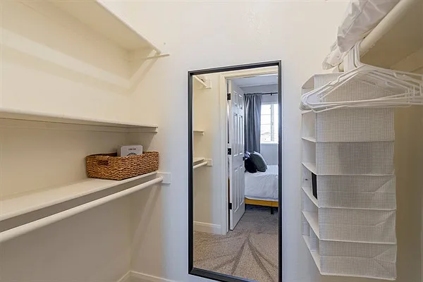174 S Laguna Dr — Photo 33