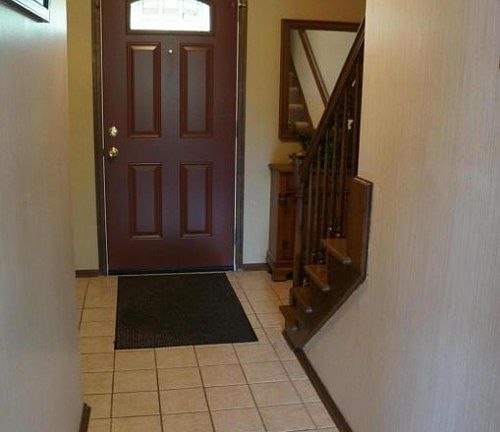 5th image of 10325 S Crosset Hill Dr