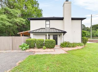 5100 Summer Gate Dr, Charlotte, NC 28226