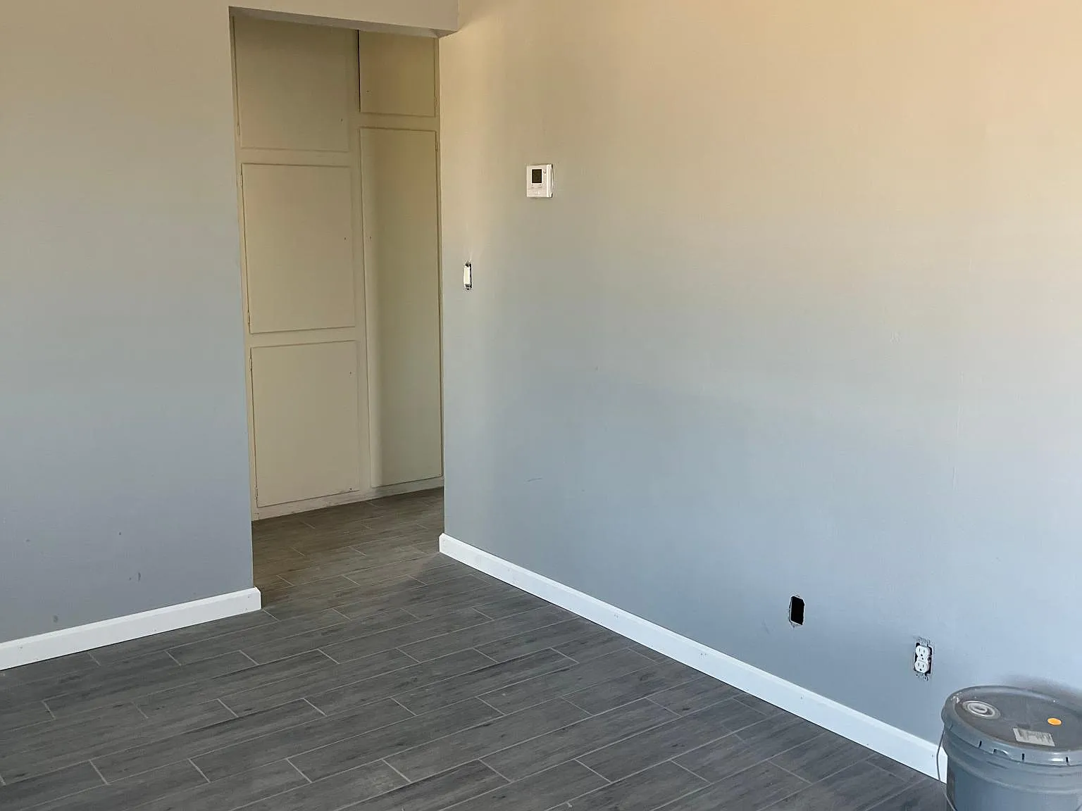 24951 Fir Ave — Photo 4