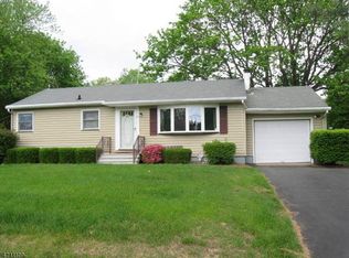 13 Abrams Rd, Milford, NJ 08848