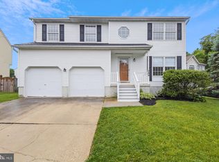 389 Mattapany Ct, Arnold, MD 21012
