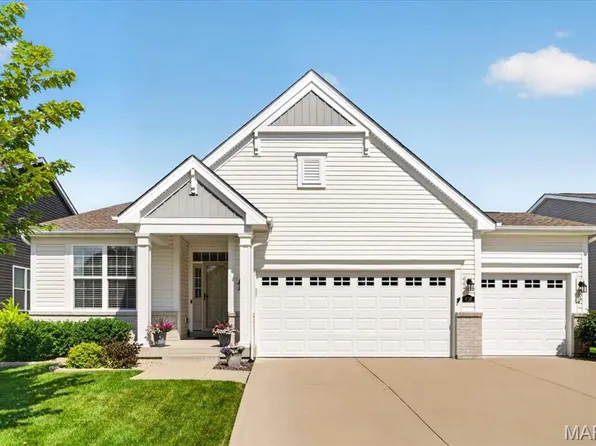 656 Moffett Laurel Dr, Lake Saint Louis, MO 63367
