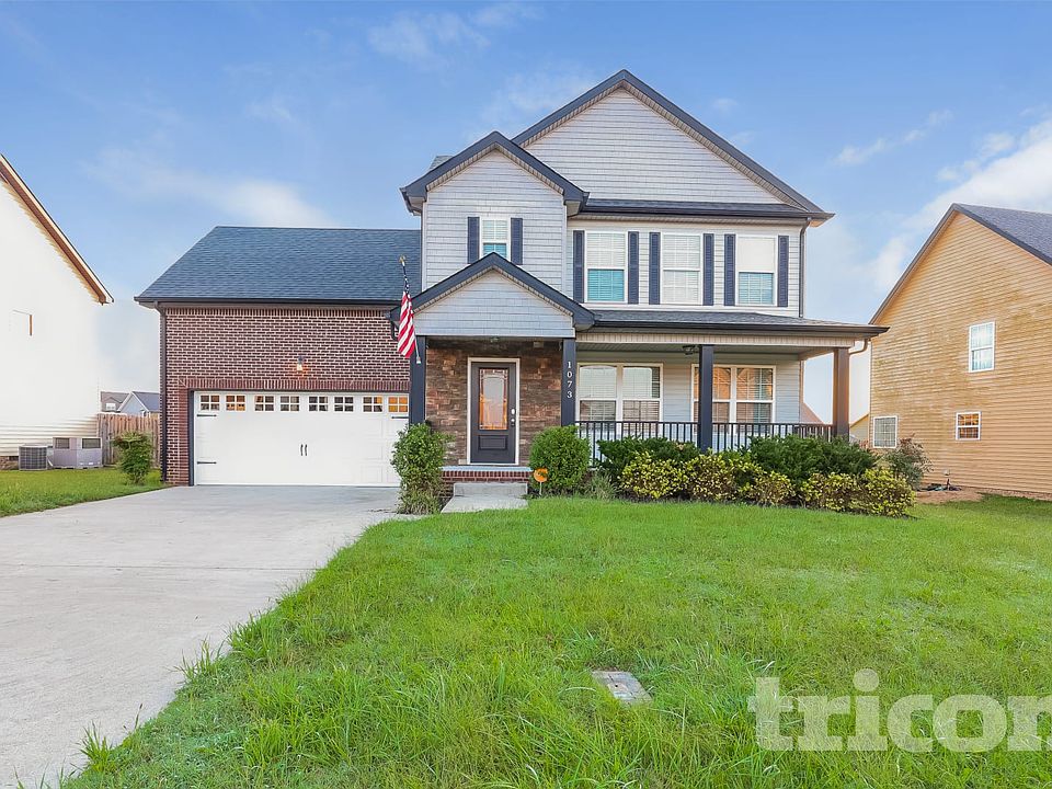 1st image of 1073 Castlerock Dr