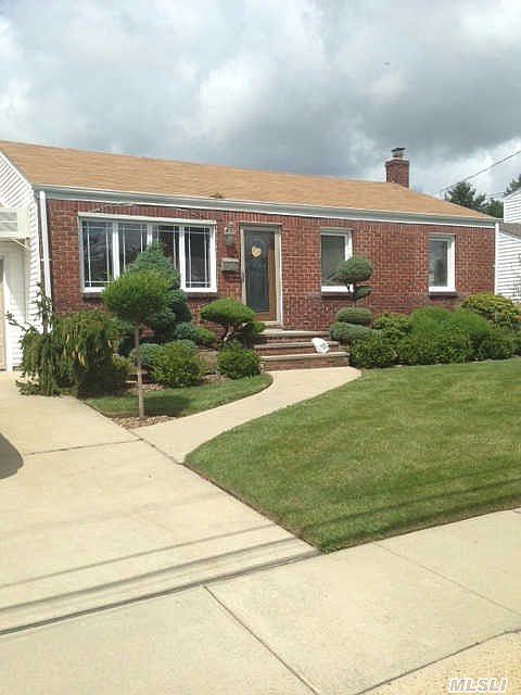 2nd image of 14 Baldwin St