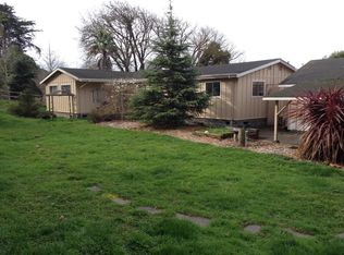 2462 Drake Hill Rd, Fortuna, CA 95540