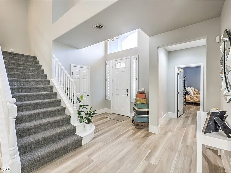 1676 Ravanusa Dr — Photo 6