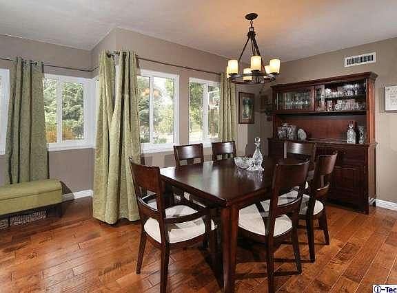 5th image of 4774 Rosebank Dr