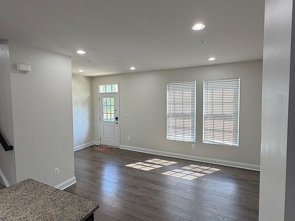 2nd image of 819 Herman Way
