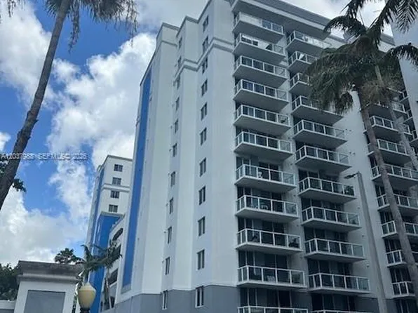 5091 NW 7th St APT 1008, Miami, FL 33126