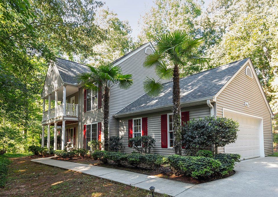 1st image of 510 Willow Branch Ln