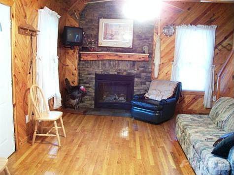 4th image of 1352 Mt Vista Dr