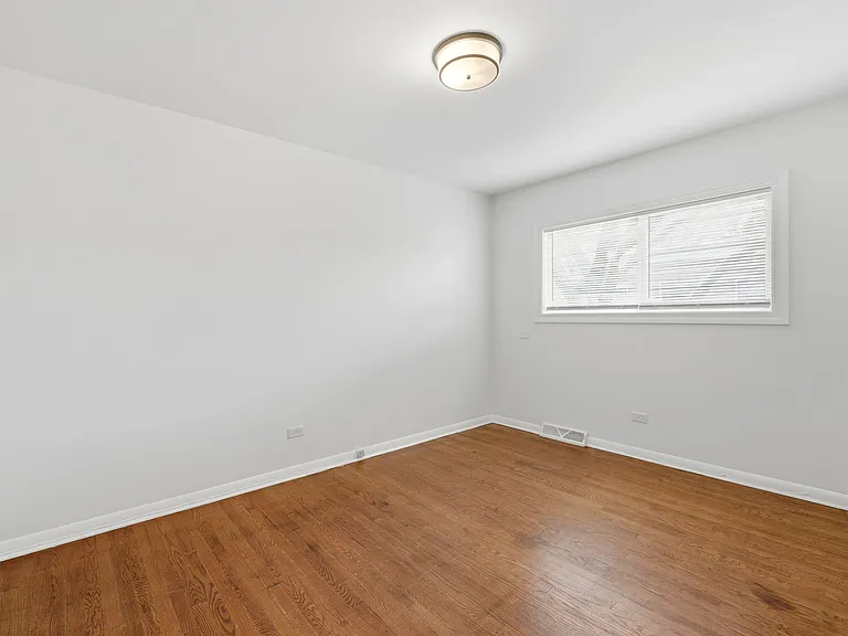 2028 Williamsburg Dr #D108 — Photo 2