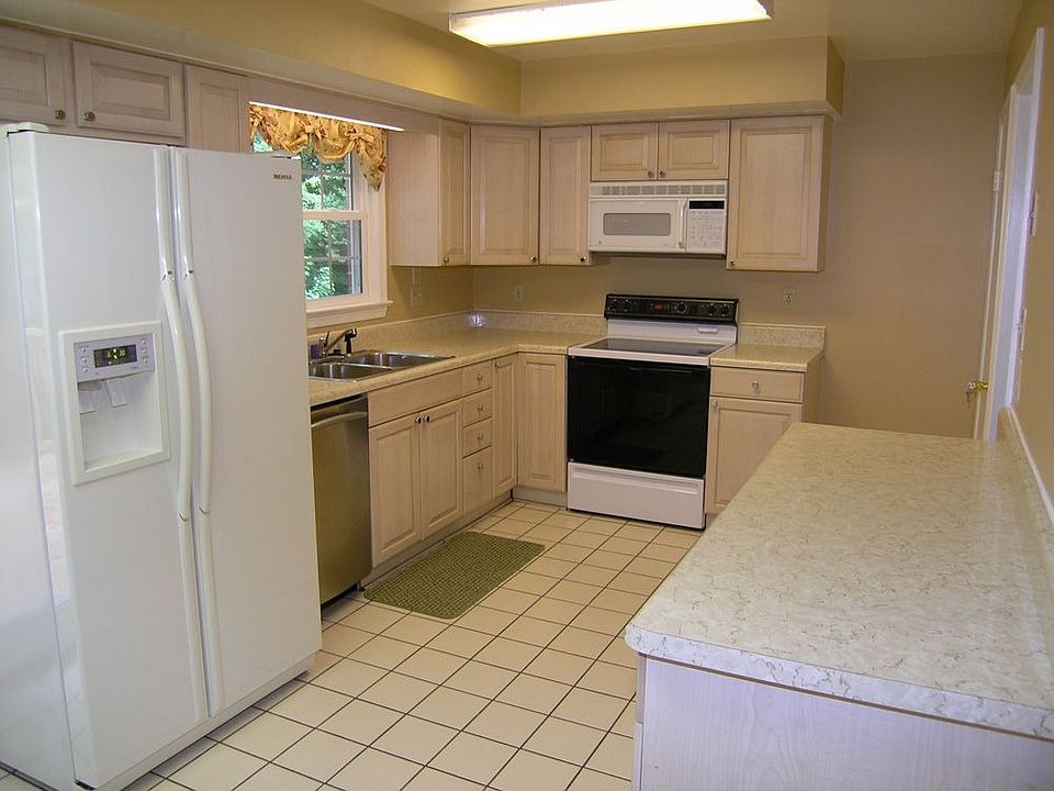 6617 Coachman Dr, Springfield, VA 22152 Zillow