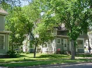 365 3rd Ave NW APT 3, Valley City, ND 58072