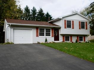 105 Cedar Ln, Groton, NY 13073