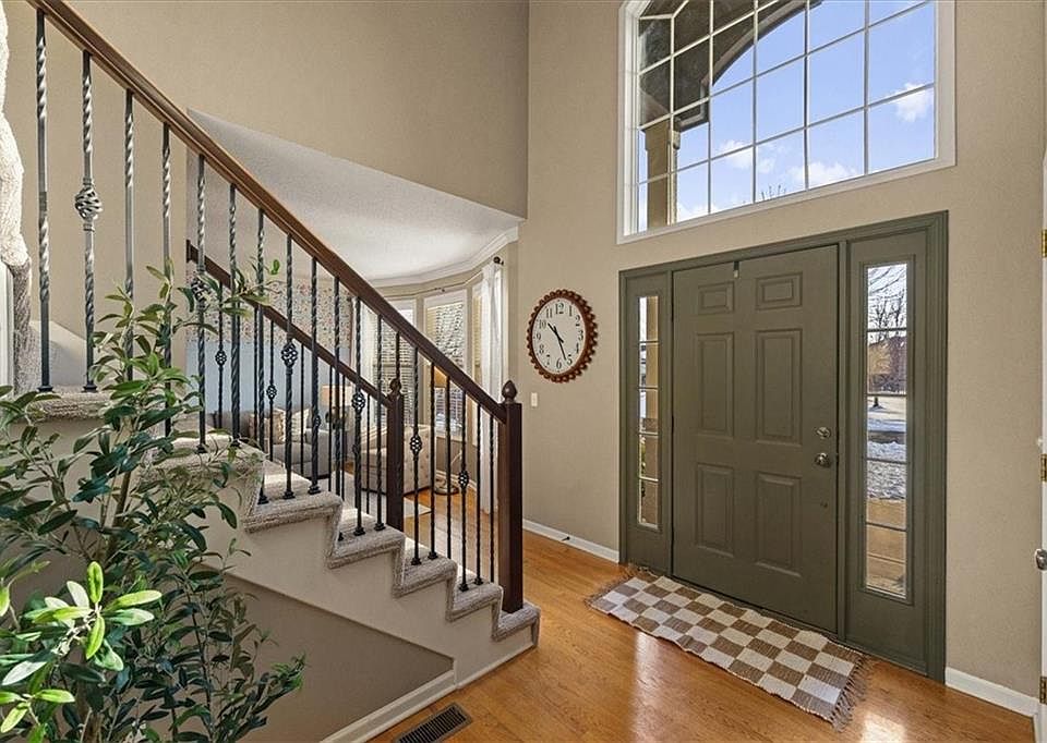 19402 W 209th Ter, Spring Hill, KS 66083 | Zillow