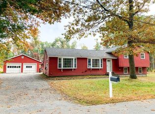 11 Emily Rd, Tewksbury, MA 01876