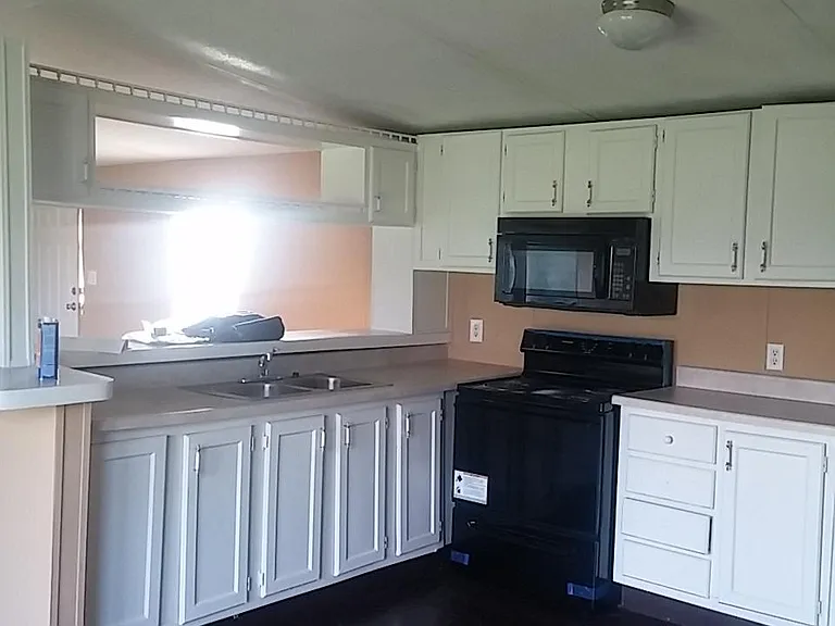 6631 County Road 124 — Photo 2