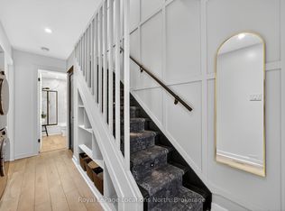 5 Dawson Dr #305, Collingwood, ON L9Y 5B4