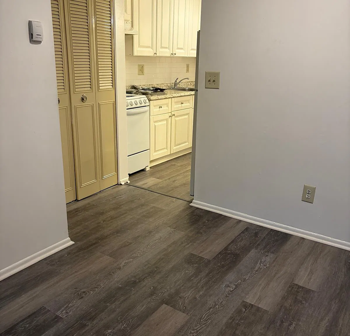 1 bed, 850 sqft, $1,449 — Photo 3
