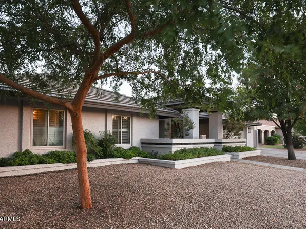 409 W MCNAIR Street, Chandler, AZ 85225