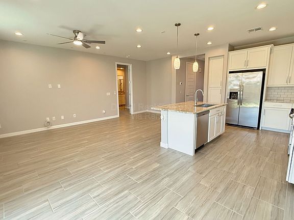 5th image of 24795 N 171st Ln