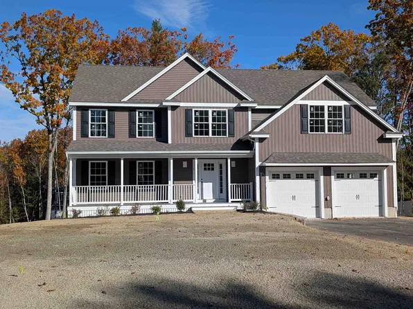 3 Blaisdell Court, Raymond, NH 03077