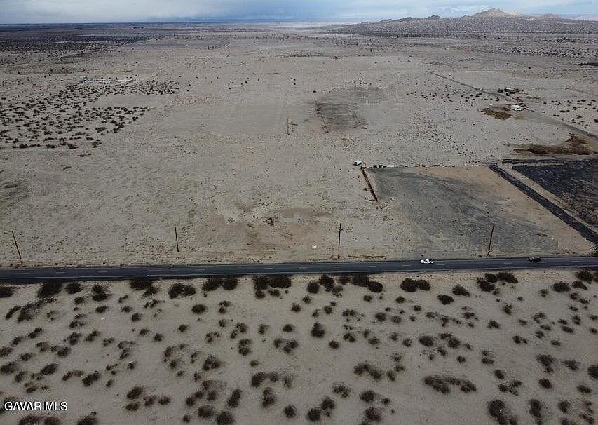 2nd image of E Palmdale Blvd