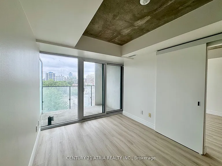 8 Hillsdale Ave E #731 — Photo 12