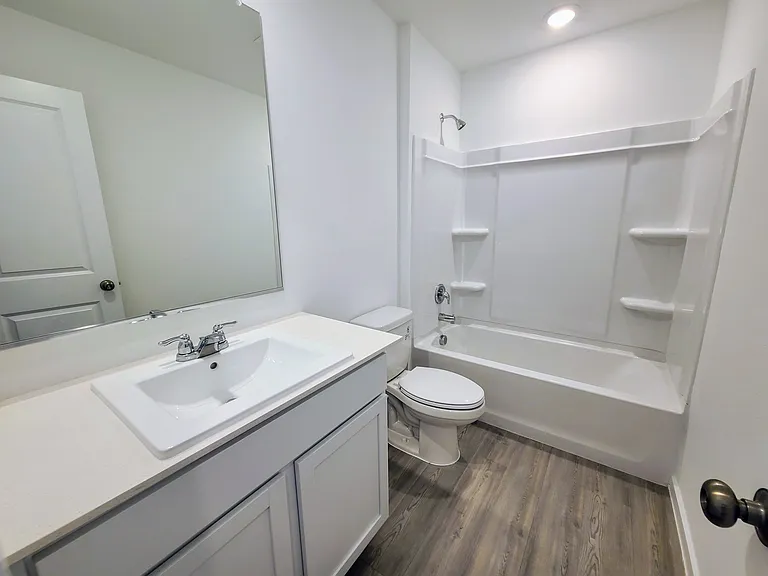 919 Blue Heron Dr — Photo 10