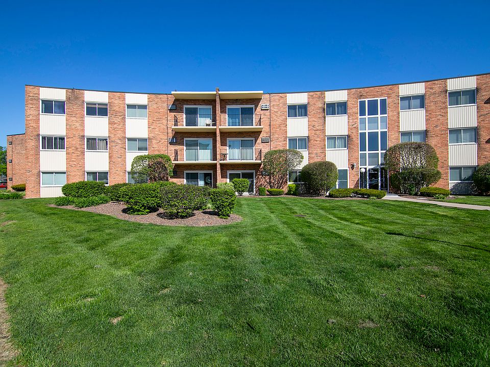 1st image of 9724 S Karlov Ave APT 105