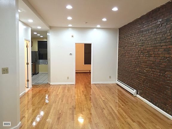 4th image of 752 Coney Island Ave #000002