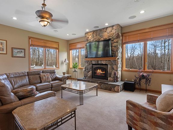 5th image of 4354 Ugstad Rd