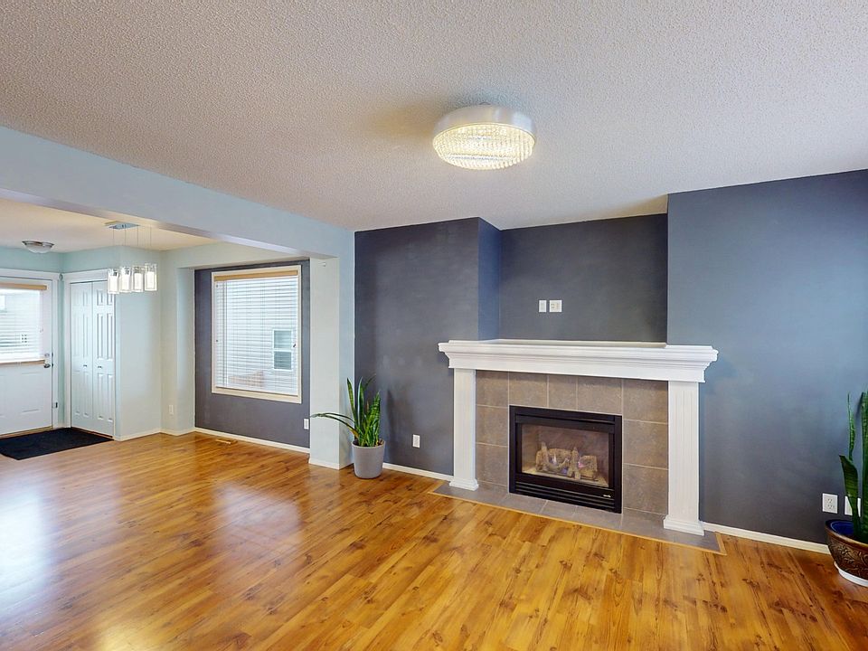1st image of 108 Covepark Dr NE