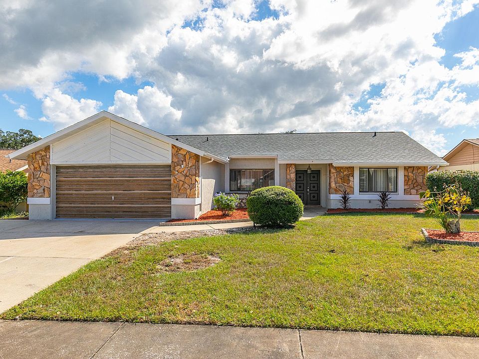 1st image of 10324 Landmark Dr