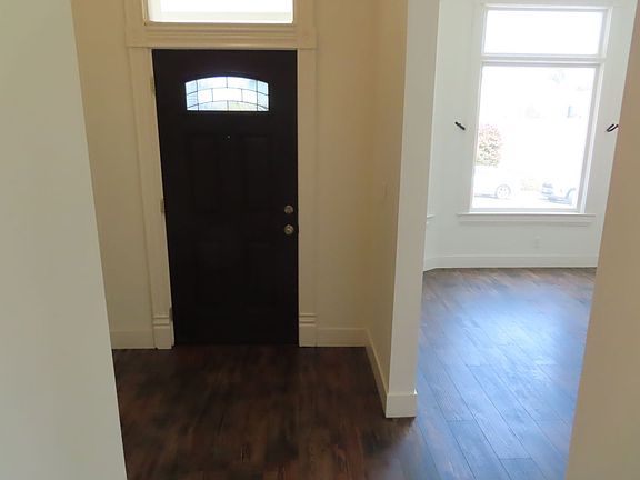 3rd image of 1120 30th St APT 1