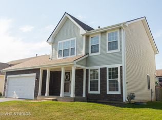 123 Sycamore Ave, Streamwood, IL 60107