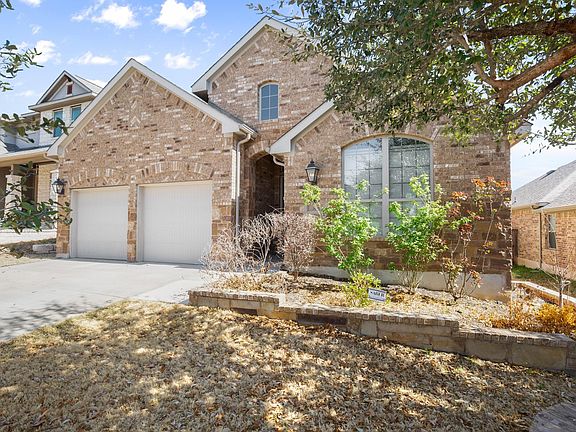 2nd image of 304 Fort Cobb Way