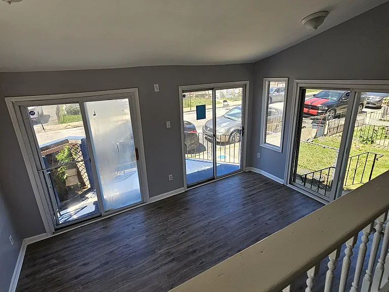 825 McDonald St — Photo 16