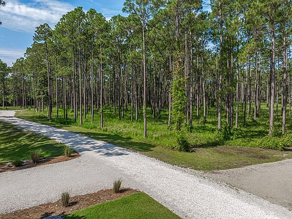 5th image of 8405 Deepwater Creek Ln