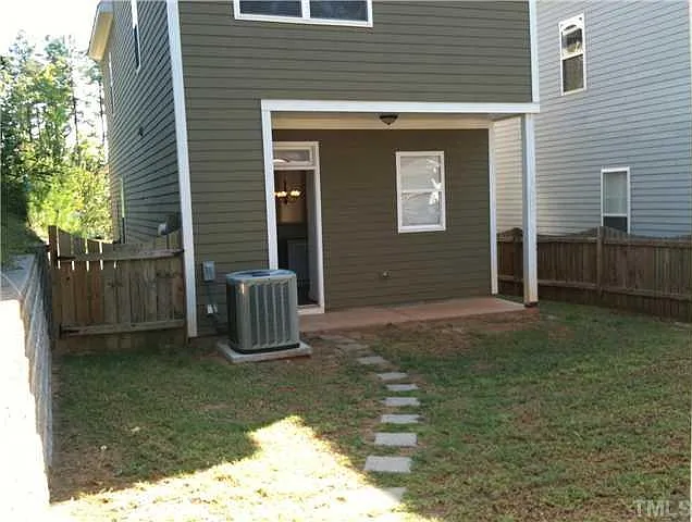 4402 Crystal Breeze St — Photo 26