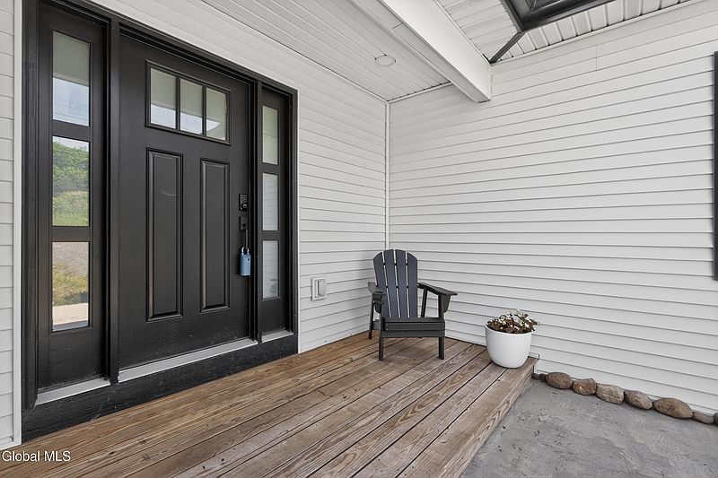 3rd image of 205 Weatherwax Road