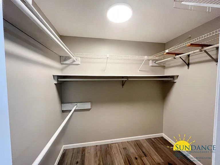 45 Warwick Dr — Photo 12