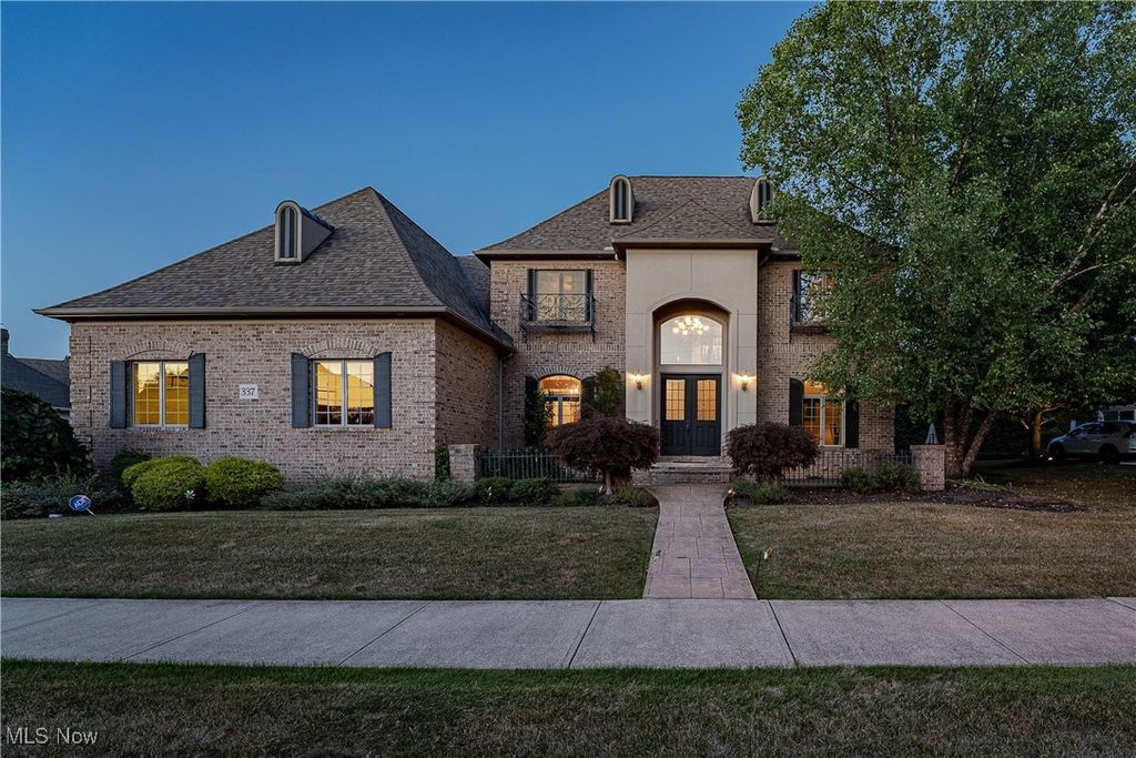 Real estate listing image