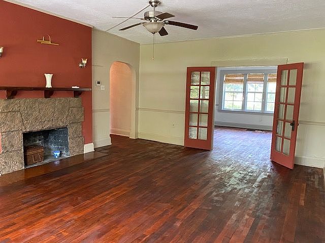 1st image of 2605 Saint Lucie Blvd APT 4