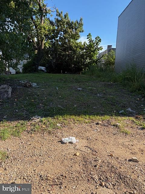1st image of 3952 Parrish St