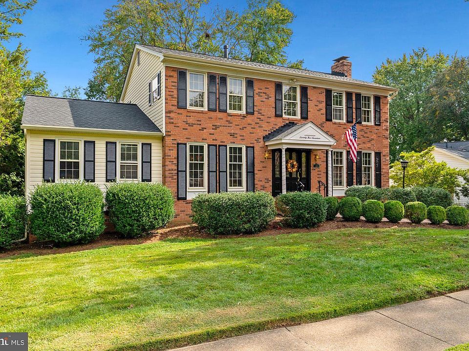 1st image of 7517 Berwick Ct